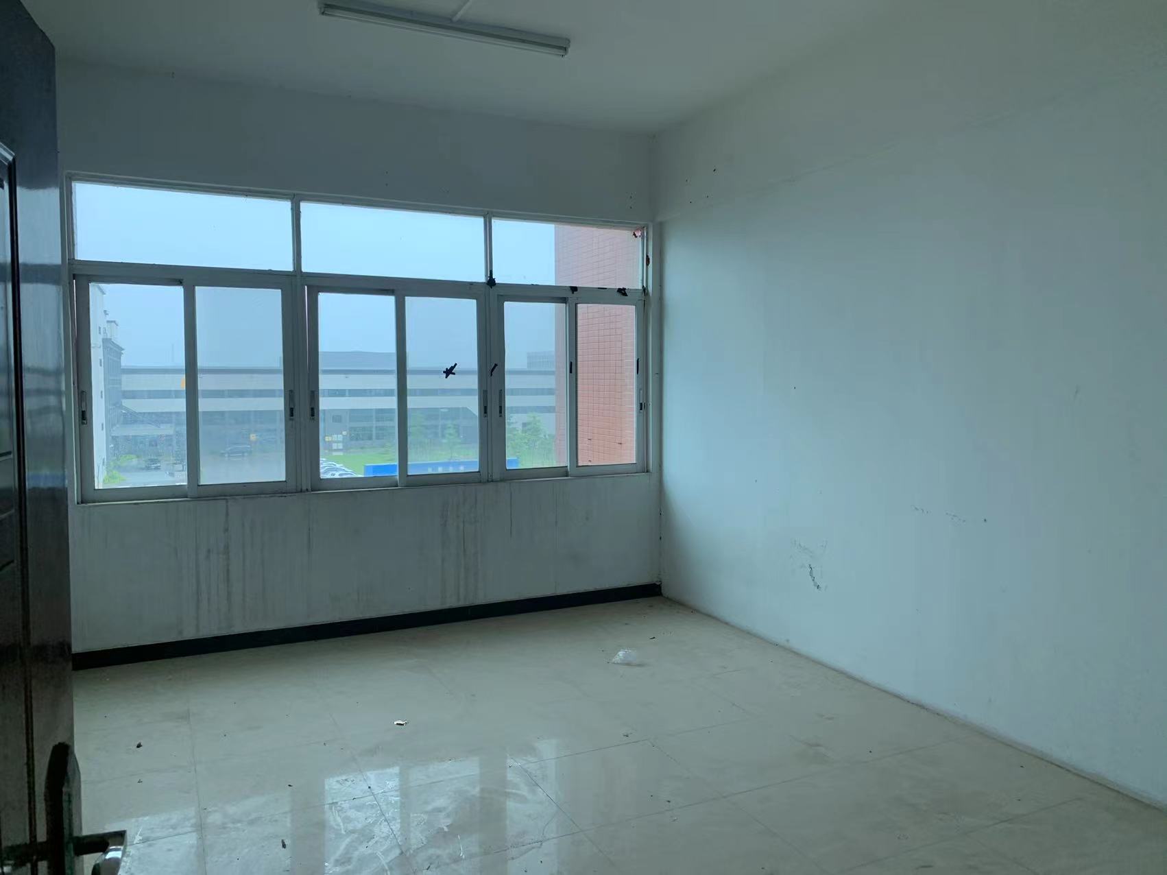 佛山市高明区明城镇工业用地土地使用权及地上修建物典质价值评估